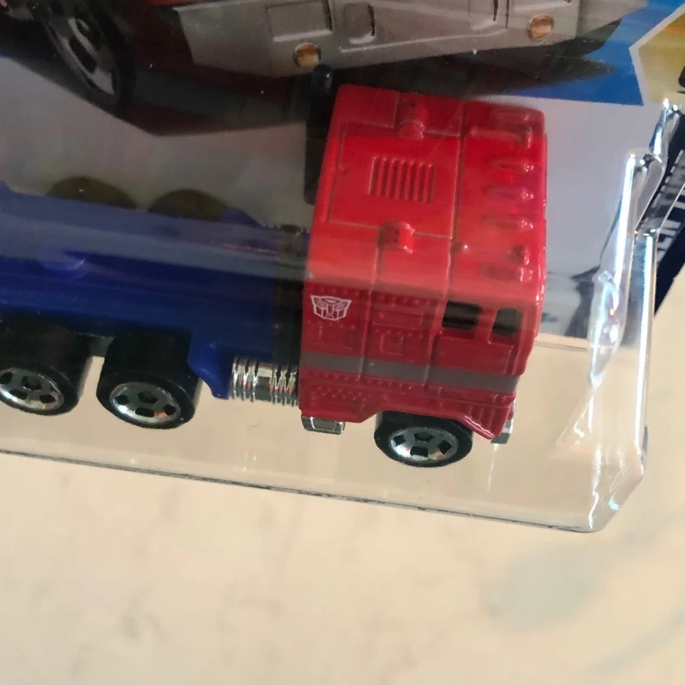 Mattel Hot Wheels Transformers Optimus Prime Truck